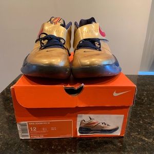 Gold medal kd 4’s